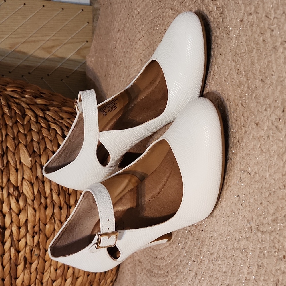 Giani Bernini Velma Mary Jane Pumps 7